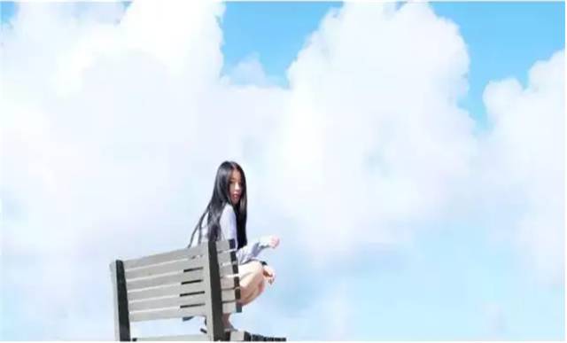 ps制作镜面倒影_ps倒影做法_ps倒影效果怎么做镜面倒影